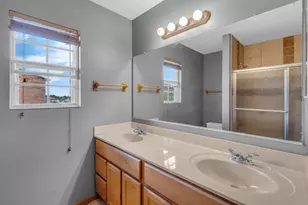 2S601 River Oaks Dr, Warrenville, IL 60555 - Photo 27