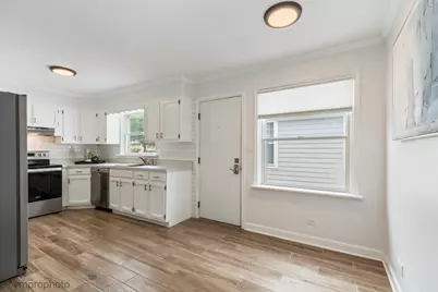 615 N Hickory Avenue, Arlington Heights, IL 60004 - Photo 11