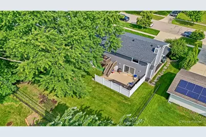 1255 Mayfield Lane, Hoffman Estates, IL 60169 - Photo 31