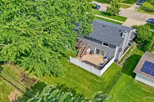 1255 Mayfield Ln, Hoffman Estates, IL 60169 - Photo 31