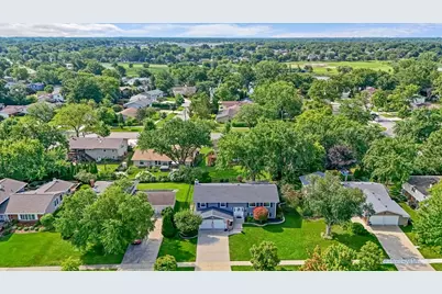 1255 Mayfield Lane, Hoffman Estates, IL 60169 - Photo 29