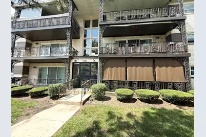 927 8th Avenue #8, La Grange, IL 60525 - Photo 1