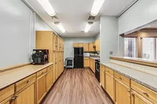 4000 Triumvera Dr, Glenview, IL 60025 - Photo 25