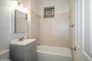 2623 N Hamlin Ave, Chicago, IL 60647 - Photo 9
