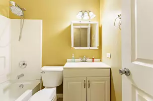 54 Cambridge Ln, Glendale Heights, IL 60139 - Photo 11