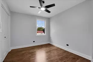 10753 S Neenah Ave, Worth, IL 60482 - Photo 17