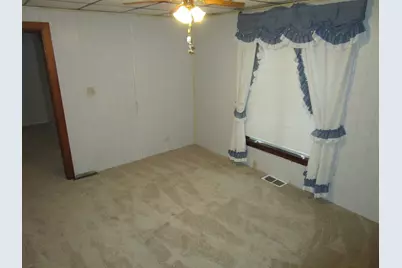 321 E Cleveland Street, Cullom, IL 60929 - Photo 7
