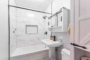 2101 W 51st St, Chicago, IL 60609 - Photo 11