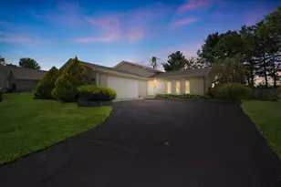 624 Melrose Ln, Beecher, IL 60401 - Photo 1