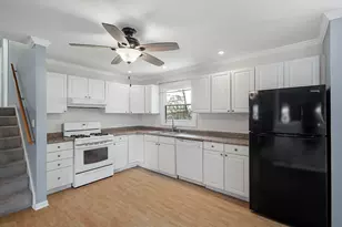 624 Melrose Ln, Beecher, IL 60401 - Photo 7