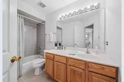 9046 Mansfield Drive, Tinley Park, IL 60487 - Photo 11
