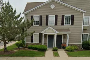 2207 Silverstone Dr, Carpentersville, IL 60110 - Photo 1