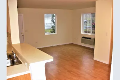 2207 Silverstone Drive #2207, Carpentersville, IL 60110 - Photo 5
