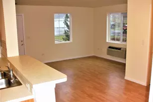 2207 Silverstone Dr, Carpentersville, IL 60110 - Photo 5