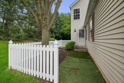 748 Tree Top Lane, Crystal Lake, IL 60014 - Photo 19