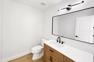 7746 Northfield Ln, Tinley Park, IL 60487 - Photo 19