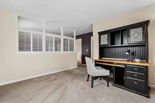 2318 W Cascade Circle, Round Lake, IL 60073 - Photo 15