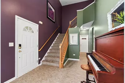 2318 W Cascade Circle, Round Lake, IL 60073 - Photo 11