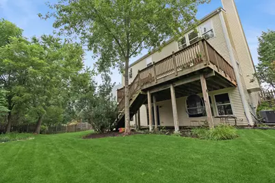 2318 W Cascade Circle, Round Lake, IL 60073 - Photo 21
