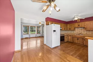 6525 W 83 Pl, Burbank, IL 60459 - Photo 5