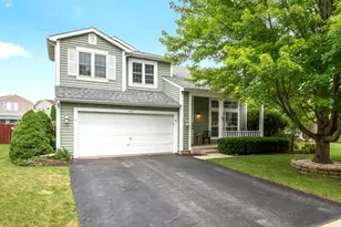 4811 Bordeaux Dr, Lake in the Hills, IL 60156 - Photo 1