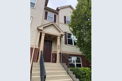 220 Laurel Avenue, Des Plaines, IL 60016 - Photo 1