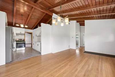 6838 Beckwith Road, Morton Grove, IL 60053 - Photo 5
