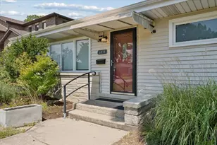 6838 Beckwith Rd, Morton Grove, IL 60053 - Photo 3