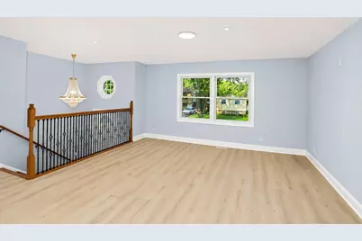 [Address not provided], Hanover Park, IL 60133 - Photo 9