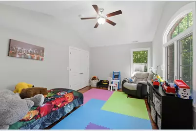 26792 W Lakeview Drive S, Lake Barrington, IL 60084 - Photo 17
