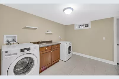 5526 Washington Street, Morton Grove, IL 60053 - Photo 19