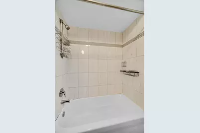 5526 Washington Street, Morton Grove, IL 60053 - Photo 7