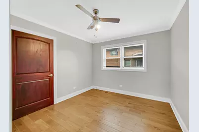 5526 Washington Street, Morton Grove, IL 60053 - Photo 11
