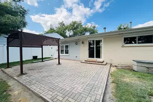 1101 Anthony Rd, Wheeling, IL 60090 - Photo 31