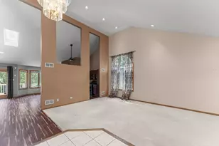 230 Lakeview Ct, Steger, IL 60475 - Photo 5
