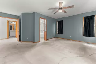 230 Lakeview Ct, Steger, IL 60475 - Photo 19