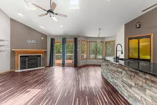 230 Lakeview Ct, Steger, IL 60475 - Photo 13