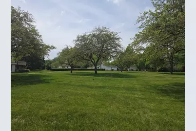 12 Parkside Court #10, Vernon Hills, IL 60061 - Photo 17