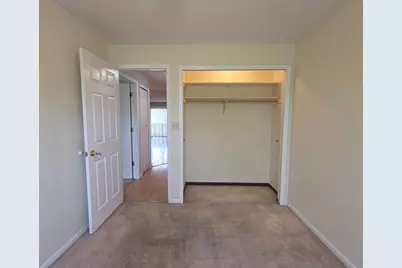 12 Parkside Court #10, Vernon Hills, IL 60061 - Photo 9