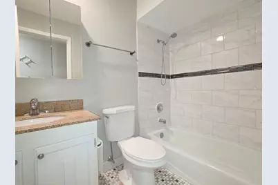 12 Parkside Court #10, Vernon Hills, IL 60061 - Photo 7