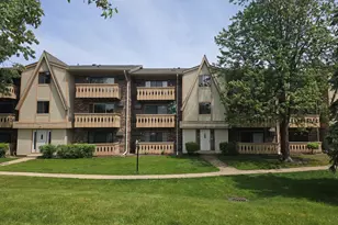 12 Parkside Ct, Vernon Hills, IL 60061 - Photo 15