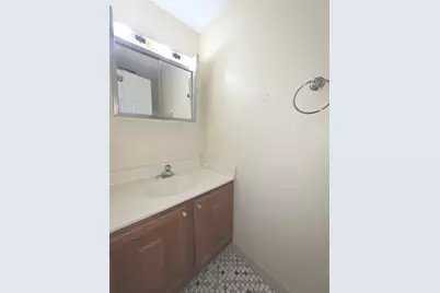 12 Parkside Court #10, Vernon Hills, IL 60061 - Photo 11