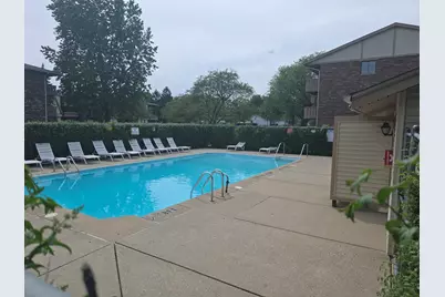 12 Parkside Court #10, Vernon Hills, IL 60061 - Photo 19