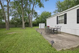 24 Big Chief Dr, Bourbonnais, IL 60914 - Photo 3