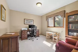8130 Edgebrook Ln, Tinley Park, IL 60487 - Photo 15