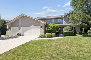 8130 Edgebrook Ln, Tinley Park, IL 60487 - Photo 1