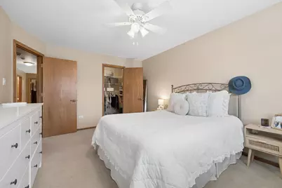 8130 Edgebrook Lane, Tinley Park, IL 60487 - Photo 25