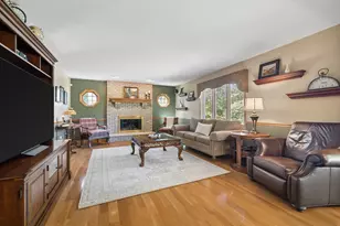 8130 Edgebrook Ln, Tinley Park, IL 60487 - Photo 13