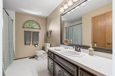 8130 Edgebrook Lane, Tinley Park, IL 60487 - Photo 21