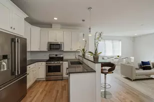 2505 W Potomac Ave, Chicago, IL 60622 - Photo 3